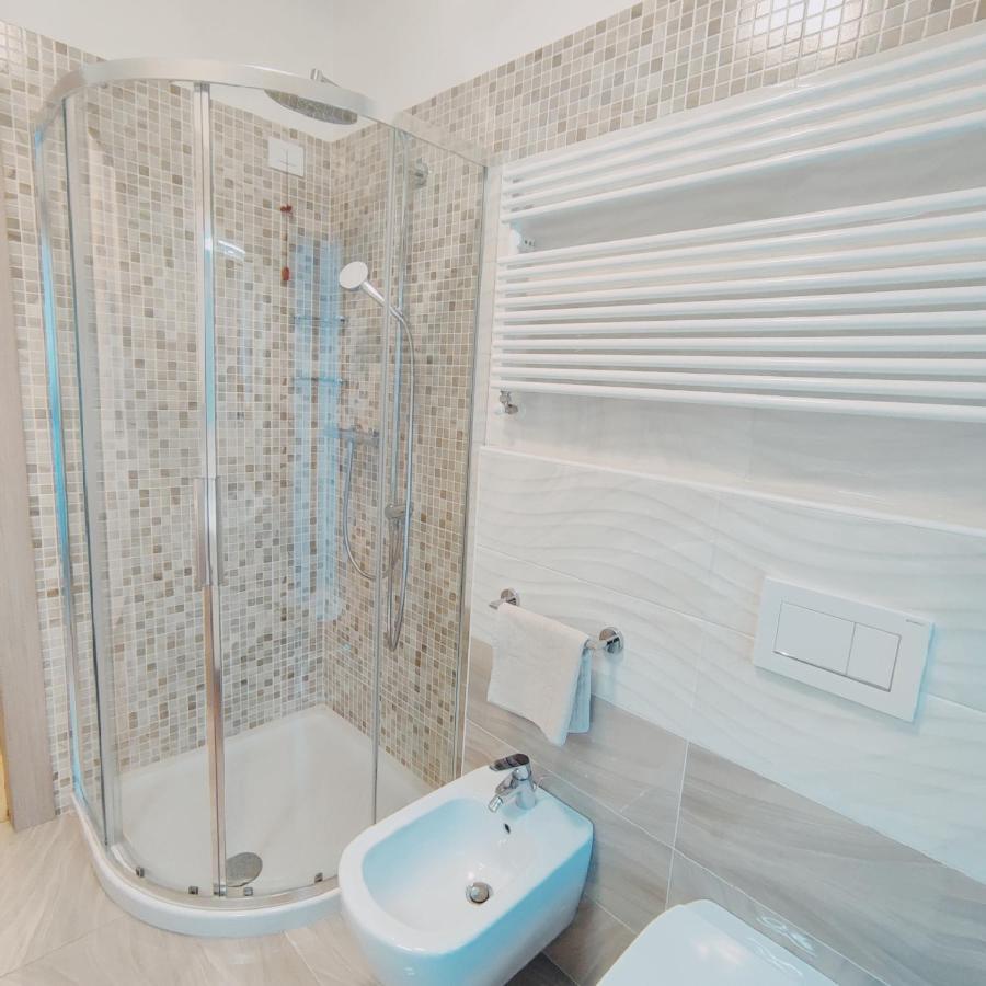 Casa Vacanze Da Marti Tirano Eksteriør billede